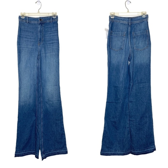 Free People High Waist Flared Jeans with Raw Hem in Stone Wash NWT Sz 26 - Picture 2 of 8